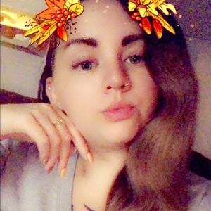 Meet your Posher, Ariel